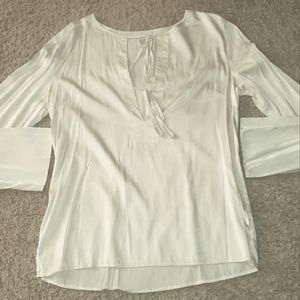 Banana Republic Creme Silky Stretch Boho Tie Up Top.